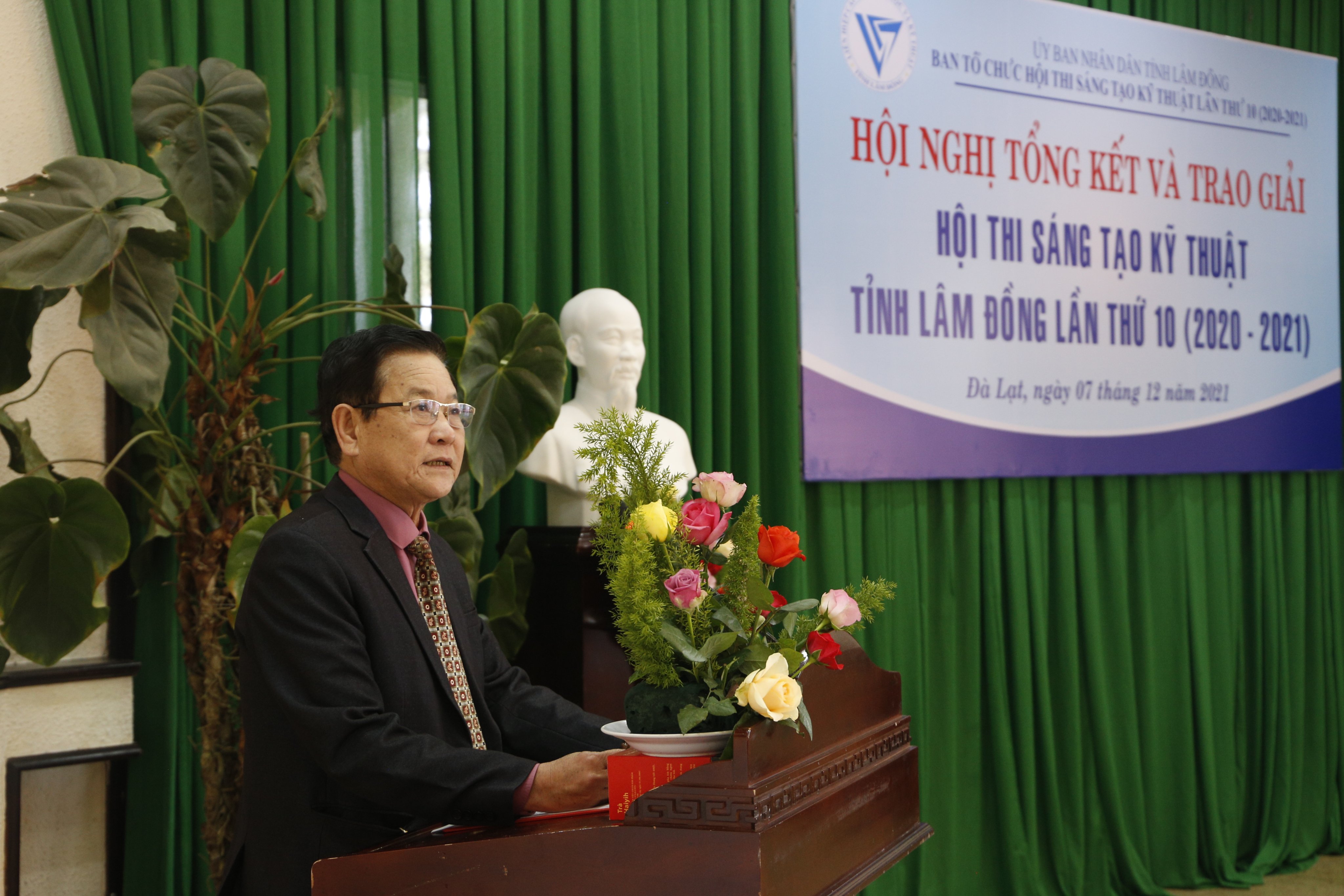 Trao thưởng cho 24 giải pháp đạt giải tại Hội thi Sáng tạo kỹ thuật tỉnh Lâm Đồng lần thứ 10 (2020 - 2021)