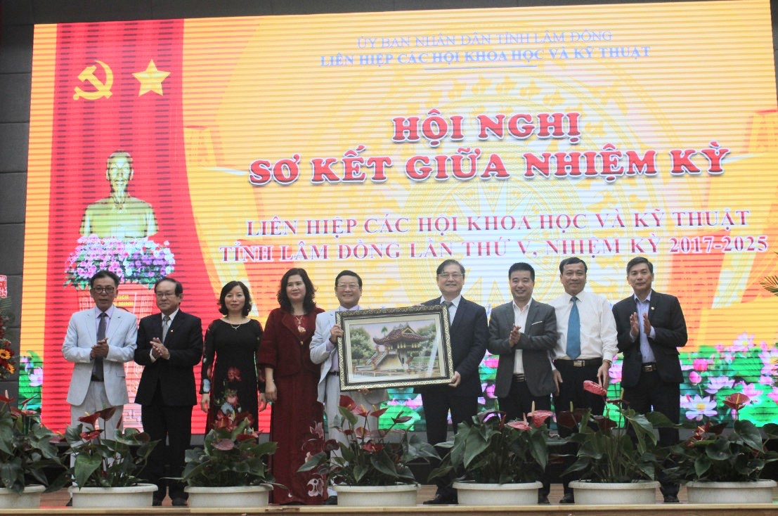 Liên hiệp các Hội Khoa học và Kỹ thuật Lâm Đồng: “Đoàn kết – Hợp tác – Sáng tạo – Phát triển”