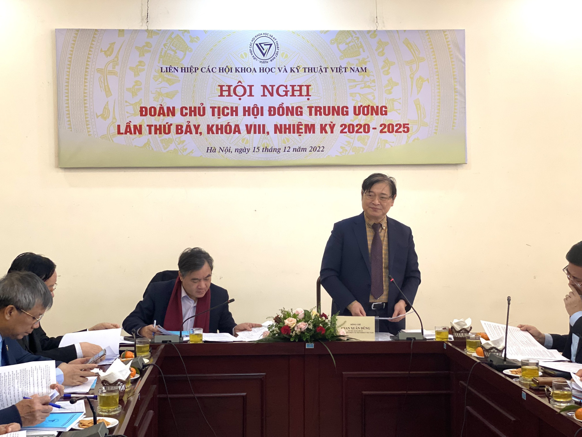 Hội nghị Đoàn Chủ tịch Liên hiệp Hội Việt Nam lần thứ 7 – khóa VIII