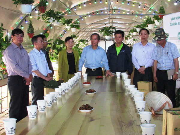 Giữ chữ tín với nông dân