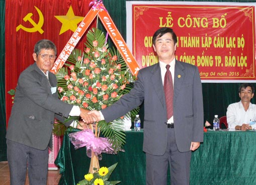 Câu lạc bộ Dưỡng sinh cộng đồng thành phố Bảo Lộc